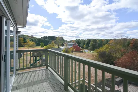 95 Mendon St, Upton, MA 01568 photo 21