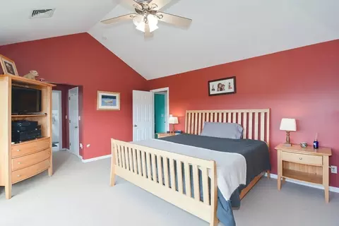 95 Mendon St, Upton, MA 01568 photo 17