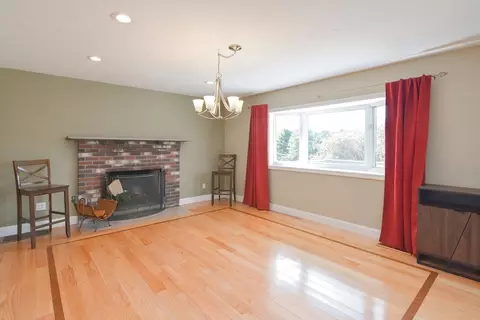 95 Mendon St, Upton, MA 01568 photo 12