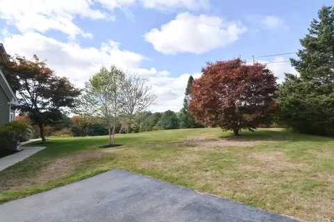 95 Mendon St, Upton, MA 01568 photo 32