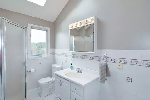 95 Mendon St, Upton, MA 01568 photo 22