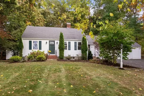 140 Walpole St, Dover, MA 02030 photo 2