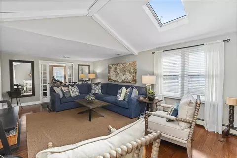 137 Baker St, Walpole, MA 02081 photo 13