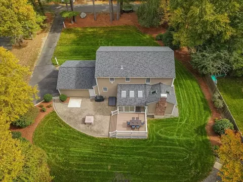 137 Baker St, Walpole, MA 02081 photo 3