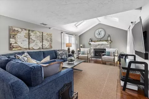 137 Baker St, Walpole, MA 02081 photo 12