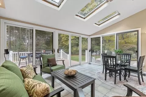 137 Baker St, Walpole, MA 02081 photo 17