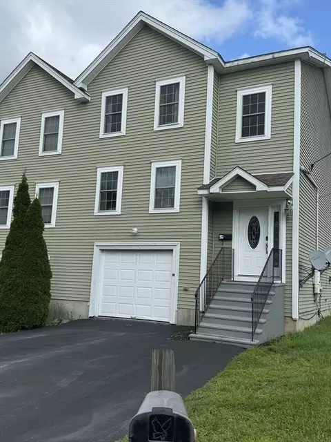 1 Ockway St # -B, Worcester, MA 01604