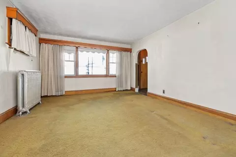 Living - 2 Perry Pl, Everett, MA 02149 photo 1 of 1