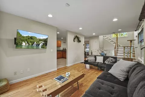 Living - 69 Progressive St, Worcester, MA 01604 photo 1 of 4