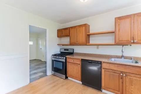 24 Ryan Rd, Northampton, MA 01062 photo 10