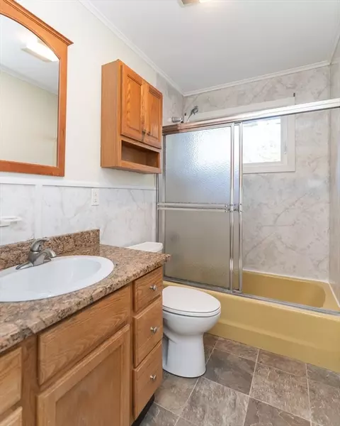24 Ryan Rd, Northampton, MA 01062 photo 14