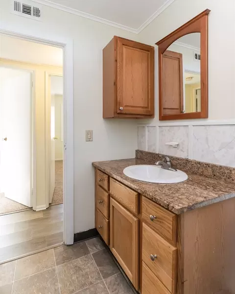 24 Ryan Rd, Northampton, MA 01062 photo 15