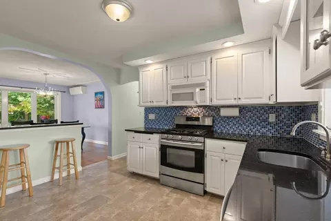58 Beech St, Dedham, MA 02026 photo 12