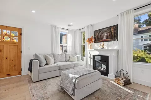 845 Main St, Reading, MA 01867 photo 6