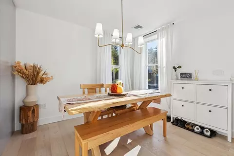 845 Main St, Reading, MA 01867 photo 8