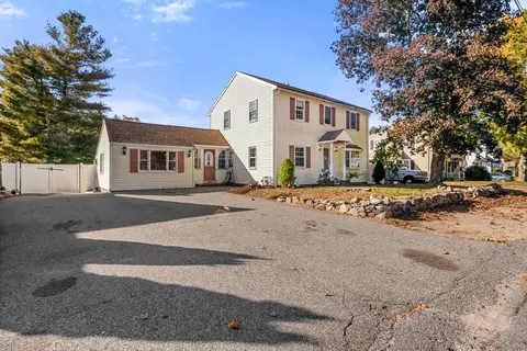 16 Oliver St, West Bridgewater, MA 02379