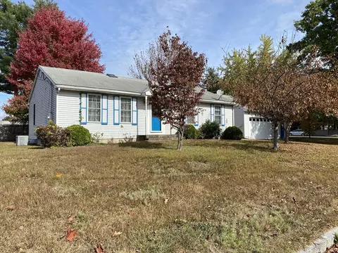 10 Frederic St, Springfield, MA 01119