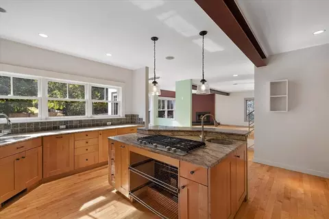 11 Berwick Ln, Worcester, MA 01602 photo 14