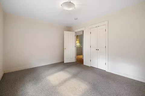 11 Berwick Ln, Worcester, MA 01602 photo 32