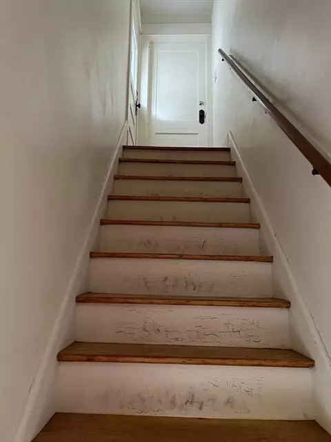 183 Middlesex St, Springfield, MA 01109 photo 20