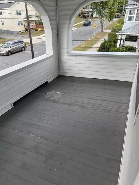 183 Middlesex St, Springfield, MA 01109 photo 21