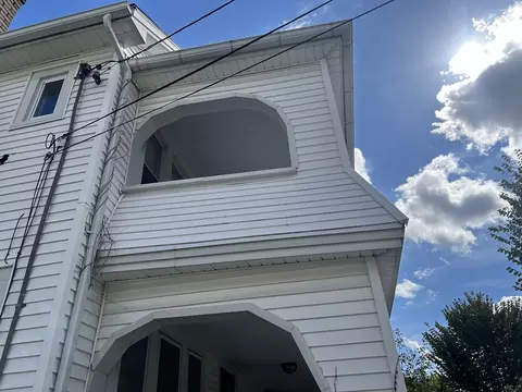 183 Middlesex St, Springfield, MA 01109 photo 3