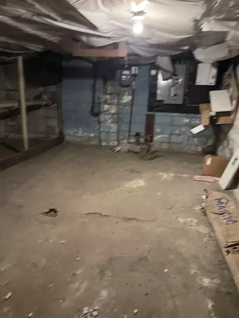 183 Middlesex St, Springfield, MA 01109 photo 41
