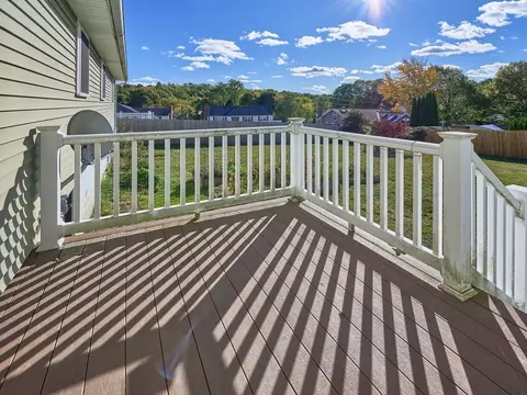 26 Ebenezer St, Worcester, MA 01604 photo 25