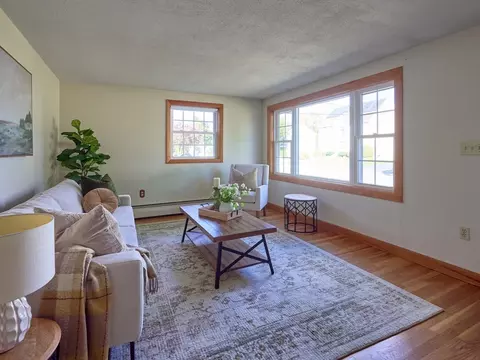 26 Ebenezer St, Worcester, MA 01604 photo 12