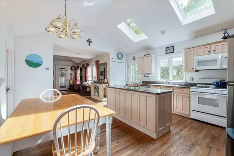 125 Spring St, Hanover, MA 02339 photo 7