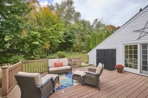 8 Marla Ln, Reading, MA 01867 photo 5