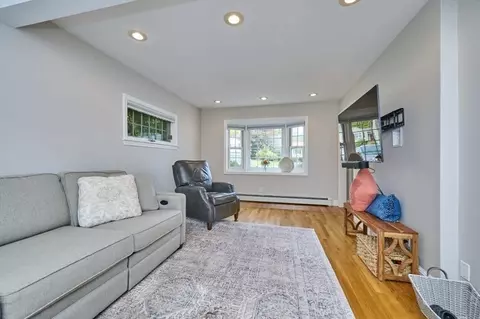 8 Marla Ln, Reading, MA 01867 photo 15
