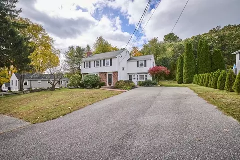 8 Marla Ln, Reading, MA 01867 photo 3