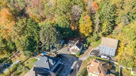 15 Ledge Ct, Clinton, MA 01510