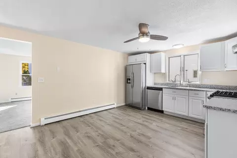 56 Vincent Cir, Worcester, MA 01604 photo 3