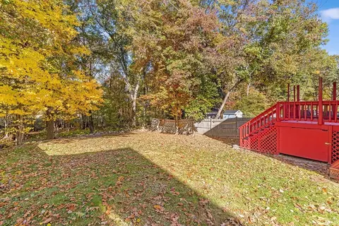 56 Vincent Cir, Worcester, MA 01604 photo 18