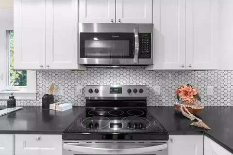 Kitchen - 15 S Flagg St, Worcester, MA 01602 photo 1 of 3