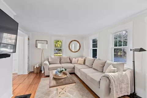 502 Main St, Hingham, MA 02043 photo 6