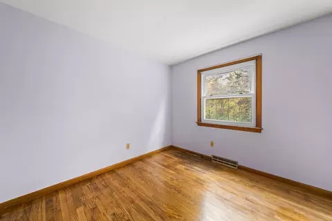 231 Brookside Cir, Northampton, MA 01062 photo 13