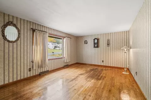 231 Brookside Cir, Northampton, MA 01062 photo 12