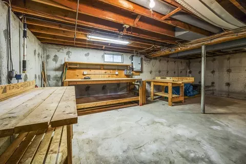231 Brookside Cir, Northampton, MA 01062 photo 21