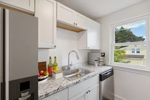 12 Southold Rd, Worcester, MA 01607 photo 3