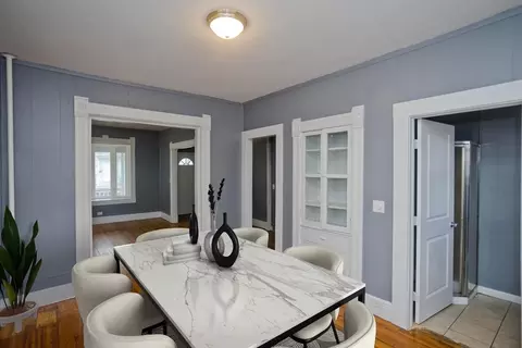 130 Bowles St, Springfield, MA 01109