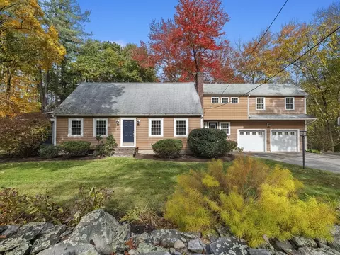 27 Minot Ave, Acton, MA 01720