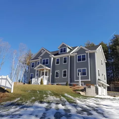 352 Nashua Rd, Groton, MA 01450