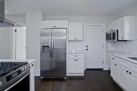 Kitchen - 80 Upland St, Springfield, MA 01104 photo 1 of 8