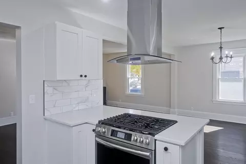 Kitchen - 80 Upland St, Springfield, MA 01104 photo 4 of 8