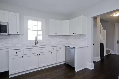 Kitchen - 80 Upland St, Springfield, MA 01104 photo 5 of 8