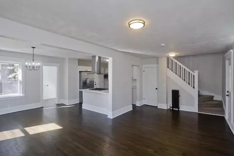 Living - 80 Upland St, Springfield, MA 01104 photo 3 of 6