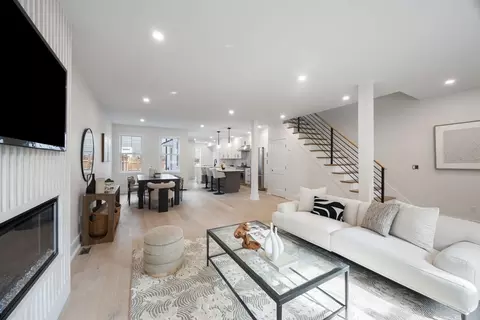 331 Bunker Hill St, Boston, MA 02129